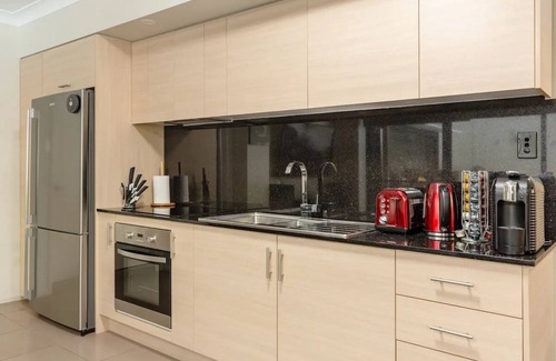 Shailer Park Apartment | Peace & quiet on the Kimberly Plateau.