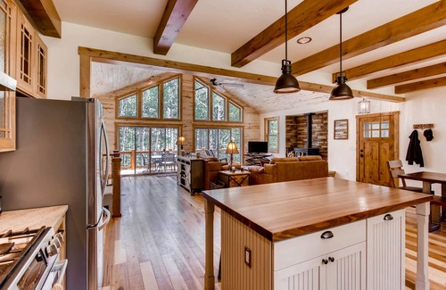 Fairplay House | Peace, Tranquility and Wildlife-6 Acres-Backs to Nat'l Forest