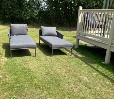 Alford House | Peace & Tranquility at The Hideaway Stay