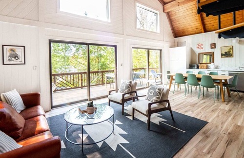 Tolland House | Peace & Tranquility In Tolland, Book Today!