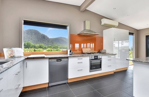 Fordwich House | Peace & Tranquillity - Realign In The Great Dividing Range at Milbrodale Estate
