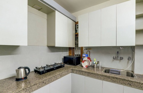 South West Apartment | Peacefulhuts 3BHK near IGI International Airport Delhi