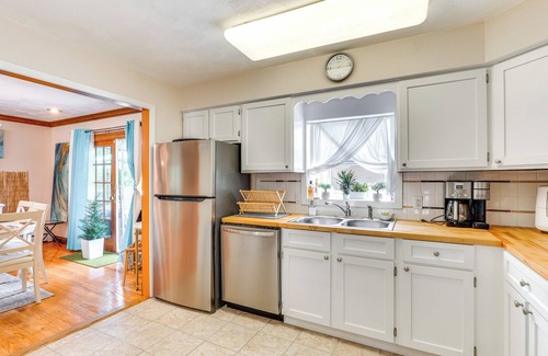 Parksville Cottage | Peaceful 1-acre Parksville Home: Large Deck & Yard