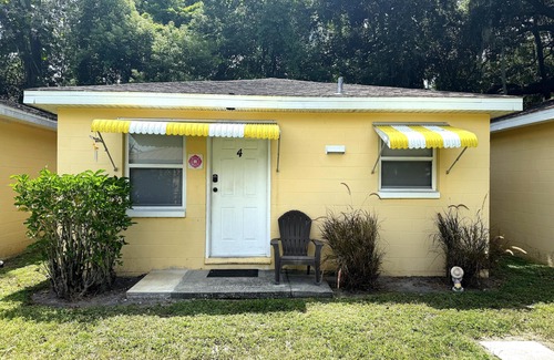 Lakeland Apartment | Peaceful 1-Bedroom Retreat in Lakeland