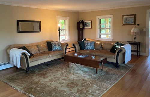 Honesdale Other | Peaceful 1811 farmhouse with beautiful views and inground pool