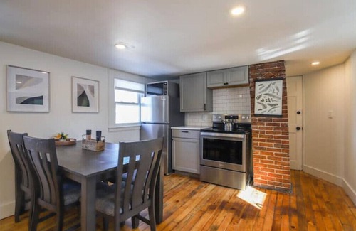 Westbrook Apartment | Peaceful 1BR - Reading Nook - Near Portland