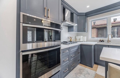 Brampton West House | Peaceful 2-bdrm Escape in a Prime Brampton Location