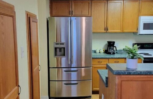 Merritt Island House | Peaceful 2 Bed 2 bath upstairs unit.n