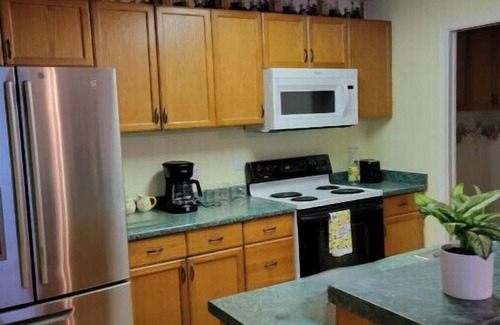 Merritt Island House | Peaceful 2 Bed 2 bath upstairs unit.n