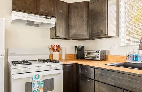 Arrowbear Lake Cabin | Peaceful 2 Bedroom Cabin Perfect for Families