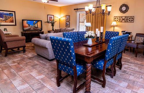 St. Augustine House | Peaceful 2 BR 2 BA ground floor w BBQ and fenced courtyard 6107-2