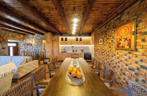 Donje Polje House | Peaceful 2BDR Village Villa with pool near wonderful Cetinje