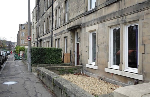 Morningside Apartment | Peaceful 3 bed flat