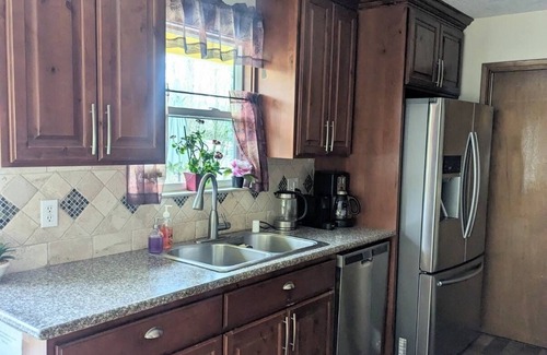 Vancouver House | Peaceful 3BR/2BA near Peacehealth+Airportn