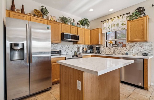 Legacy House | Peaceful 3BR/2BA retreat in gated Fairways at The Legacy Golf Club—spacious and welcoming stay.