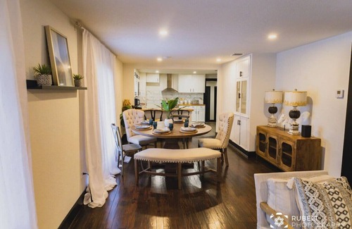 Von Ormy House | Peaceful 4-Bedroom Escape sitting on 30 acres