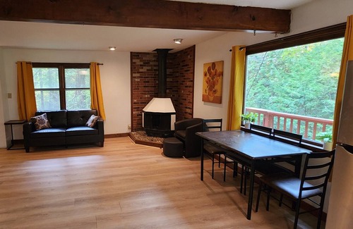 Pittsfield House | Peaceful 4BR Home in the Forest Near Killington Ski Resort