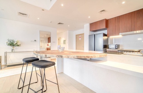 Dubai Apartment | Peaceful 4BR Penthouse w/Assistant’s Room at Le Pont Jumeirah by Deluxe Holiday Homes