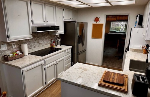 El Sobrante House | Peaceful 5-Bed Retreat w/Garden Near SF