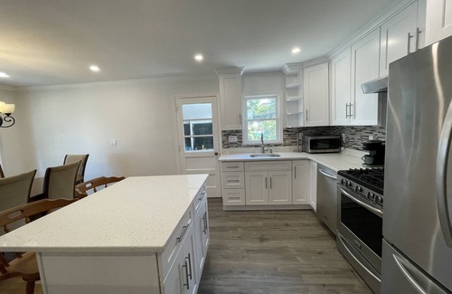 Tuckahoe House | Peaceful 5 Bedroom 3 Bathroom House - 30 min from NYC