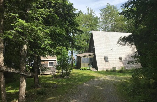 Hope Cottage | Peaceful and private camp on Hobbs Pond Maine