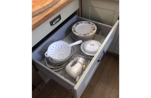 Ryde House | Peaceful and quiet property with Pool and Gym