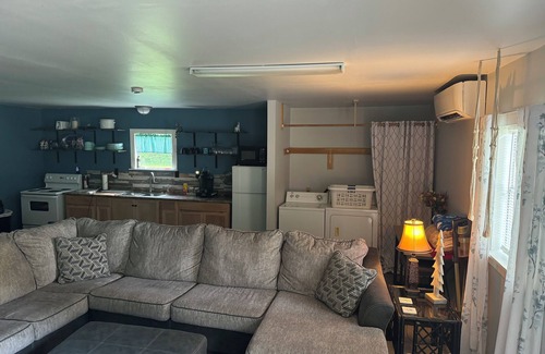 Conway House | Peaceful and Safe! Pet Friendly!n
