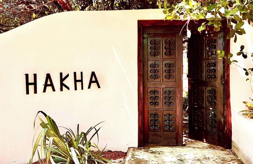 Tofinho Villa | Peaceful and secluded beach house with a private tropical garden