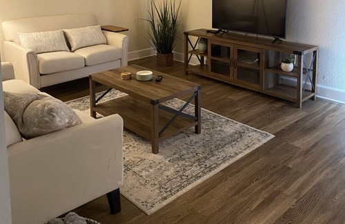 Southeastern Sacramento Apartment | Peaceful and Spacious 2 bedroom 2 bathroom Unit