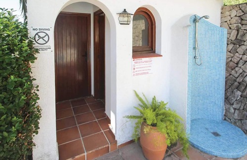 Fustera Villa | Peaceful and traditional 4 bed villa with gardens