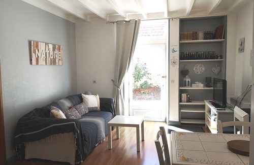 Vignolles Apartment | Peaceful apartment "Au bonheur de vivre"