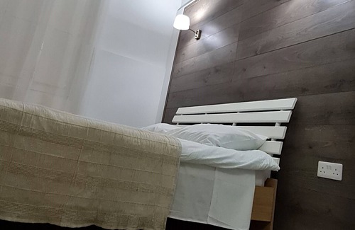 Sliema Apartment | Peaceful Apartment w/AC + Private Bathroom