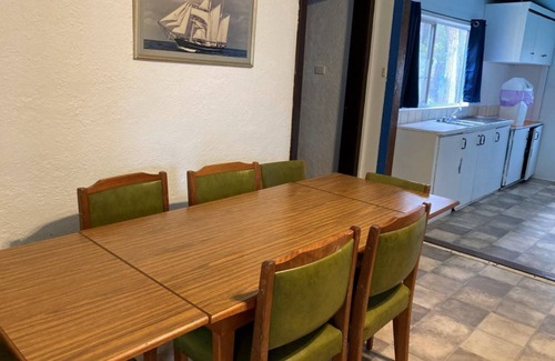 Peaceful Bay Ski Chalet | Peaceful bay chalets -Chalet 7B