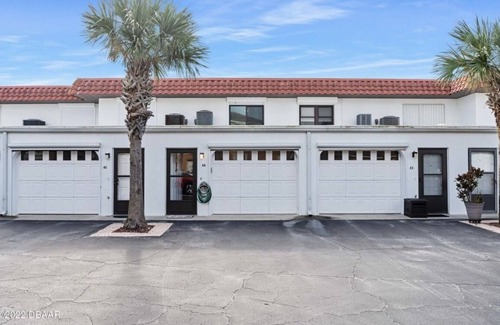 Flagler Beach House | Peaceful Beachfront Getaway