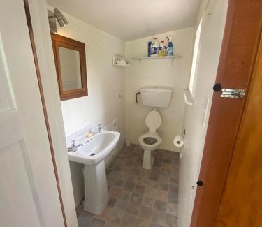 Omaui Apartment | Peaceful beachside guest house
