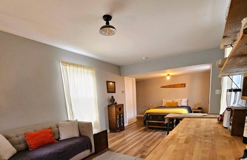 Mountain Dale Cabin | Peaceful, Beautiful, & Great Location! Enjoy your stay at Foxtrot 2!