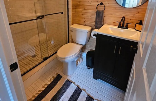 Mountain Dale Cabin | Peaceful, Beautiful, & Great Location! Enjoy your stay at Foxtrot 2!
