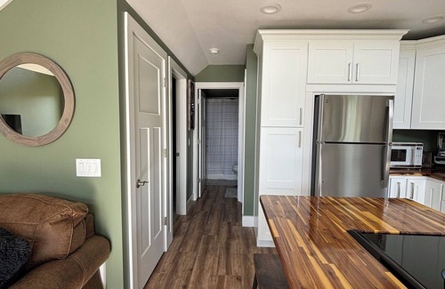 Florence Cottage | Peaceful, beautiful, cozy new cottage set on forested property. Gorgeous views!