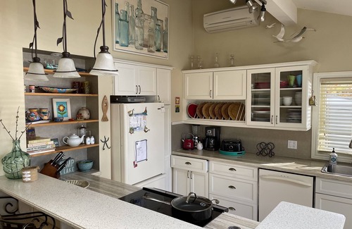 Halifax County House | Peaceful & beautiful Lakefront home . Weekly & short term rental.