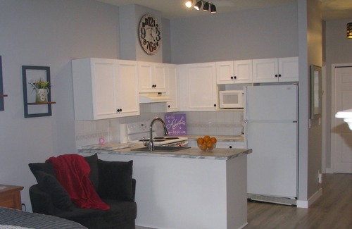 Quail Ridge Apartment | Peaceful, Beautiful, Romantic and right on the Golf Course!
