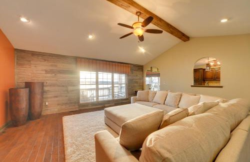 Big Sandy House | Peaceful Big Sandy Home with Deck on Kentucky Lake!
