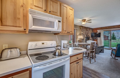 Clark Cabin | Peaceful cabin near fly-fishing, hiking, cycling, and beautiful views.