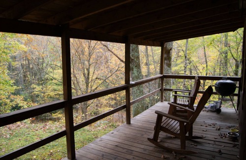 Cattail Creek Cabin | Peaceful Cabin Nestled On A Ridge In The Blue Ridge Mountains At Cattail Creek