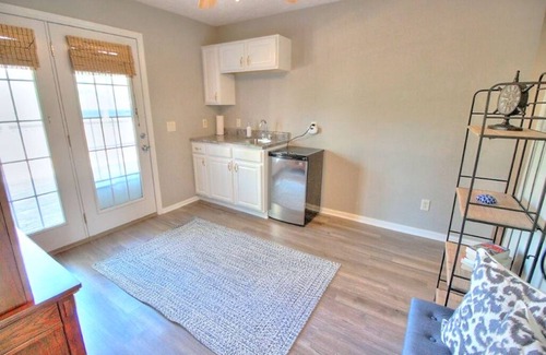 Fremont Cabin | Peaceful Cabin On The Lake-Pet Friendly!