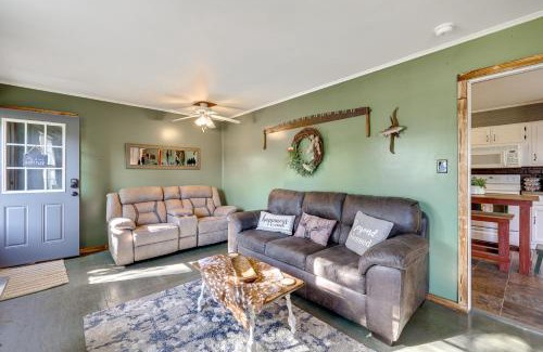 Cassville House | Peaceful Cassville Vacation Rental - Hike and Fish!