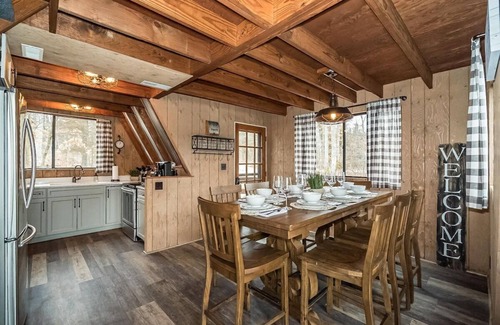 Innsbrook Ski Chalet | Peaceful chalet - *new* private beach, WIFI, kayaks