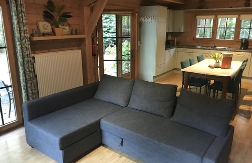 Nijlen Ski Chalet | Peaceful Chalet Retreat