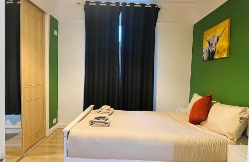 Leith Apartment | Peaceful City Centre Retreat at Great location and Easy Access