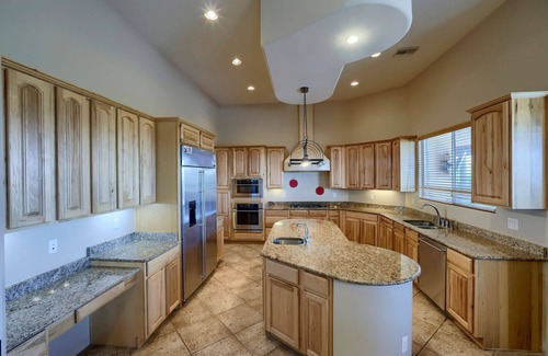 New River House | Peaceful comfortable house with swimming pool - desert mountains view