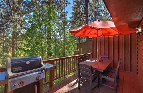 Zephyr Cove House | Peaceful Condo | Hot Tub-Private Beach | Sleeps 8
